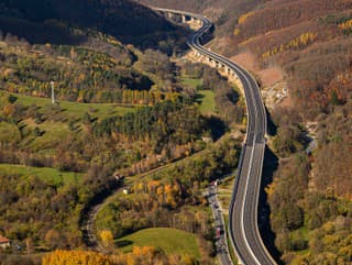 rýchlostná cesta R2 -