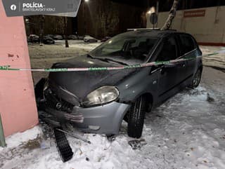 Vodič havaroval v Rohožníku,