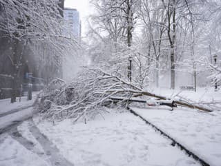 Mali rušnú noc: Hasiči