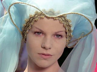 Zlatovláska Jorga Kotrbová (†78)