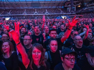 fanúšikovia a fanúšičky Depeche