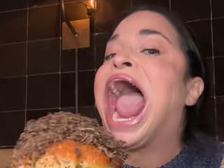 Samantha Ramsdellová opäť šokuje