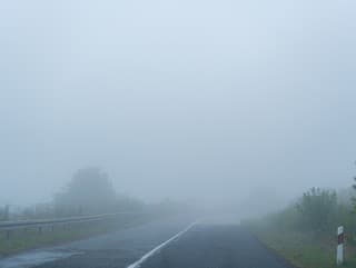 Vodiči, spozornite! Ráno treba