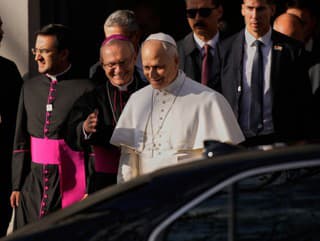 Pápež Lev XIV. opúšťa