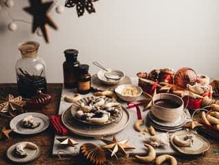 Medovníky, vanilkové rožky či