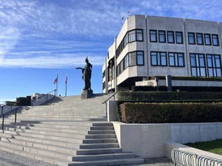 Poslanci ukončili piatkové rokovanie