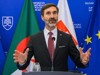 Minister zahraničných vecí a