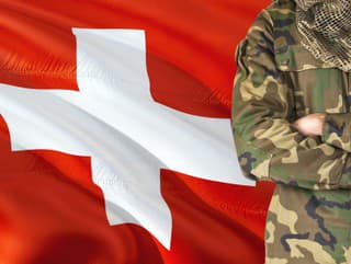 Švajčiarska armáda bije na