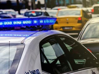 Ozbrojený útok počas razie