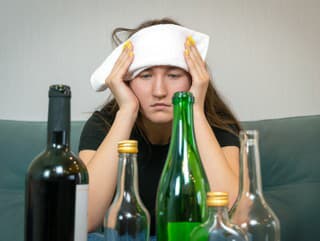 KONIEC opice už hodinu