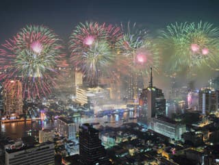 Ohňostroj nad riekou Chao