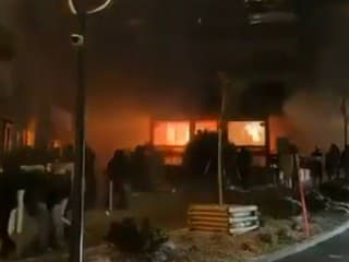 Mŕvi a zranení pri