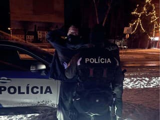 Policajti z Prievidze obvinili