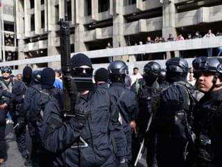 Operácia s vysokou cenou: