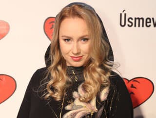 Natália Puklušová