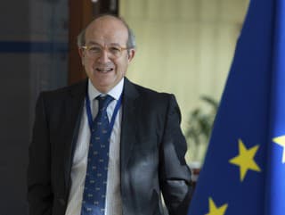 Európsky komisár pre obranu