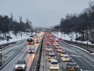 Dopravné zápchy v zime