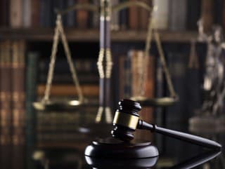 Podpora atentátu alebo satira?