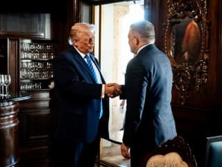 Slovensko a USA posúvajú