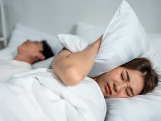 On spí ako bábätko,