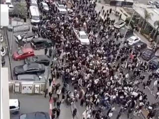 Tisíce ľudí v Izraeli