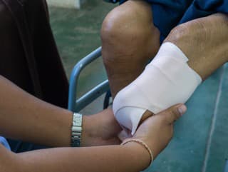 Chcel byť lekárom za