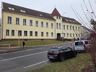 MIMORIADNE Na škole v