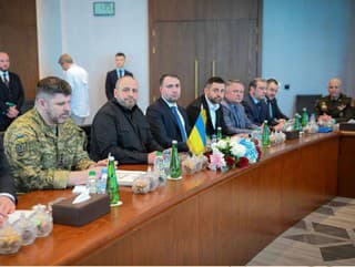 Vyjednávači Ruska a Ukrajiny