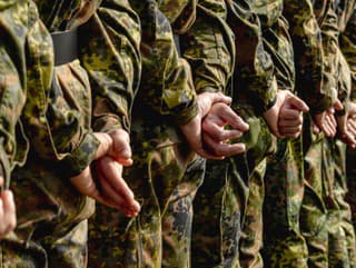 Nemecko znižuje počet vojakov