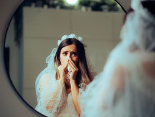 ŠIALENÁ nevesta šokuje svet