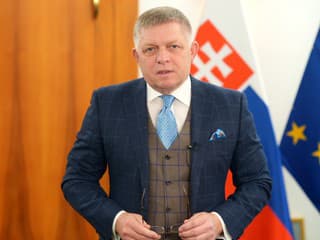 Fico rokuje s Francúzmi