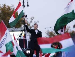 Predseda mimoparlamentnej strany TISZA