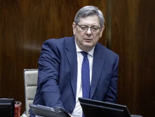 Kľúčové investície v plnom