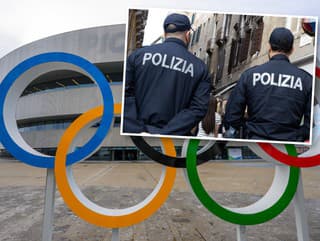 Na snímke hokejová hala