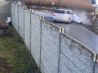 AUTENTICKÉ ZÁBERY zrážky vlaku