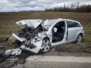 Pri Leviciach sa čelne