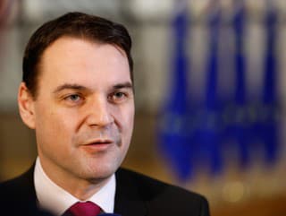 Ostrá hádka medzi Macinkou