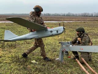 MIMORIADNY ONLINE Drony opäť