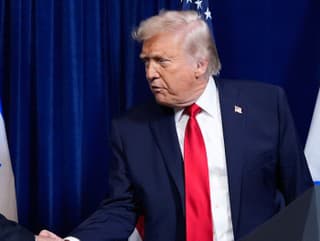 Trump tvrdí, že sa