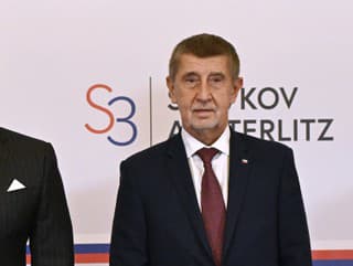 Na snímke zľava rakúsky