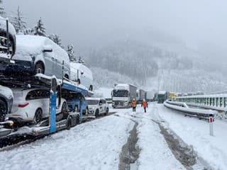 APOKALYPSA v Rakúsku: Paralyzované