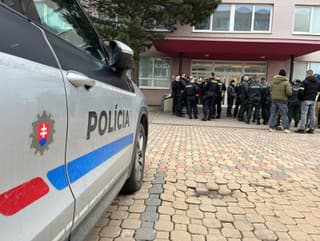 Policajná akcia v Bratislave: