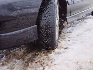 Výstraha pre vodičov: Cesty