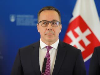 Minister práce, sociálnych vecí