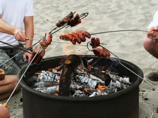 Austrália je na nohách: