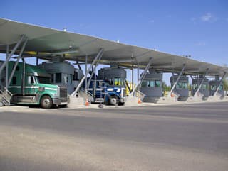 Canadian border with the