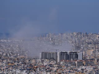 Dym stúpa z libanonskej