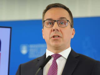 Minister práce, sociálnych vecí