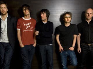 Slávna skupina rieši PROBLÉM