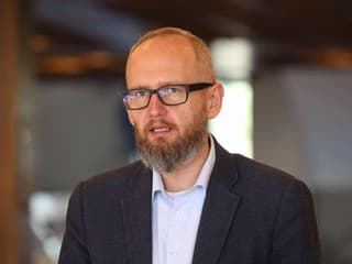 PS vyčíta vláde SR